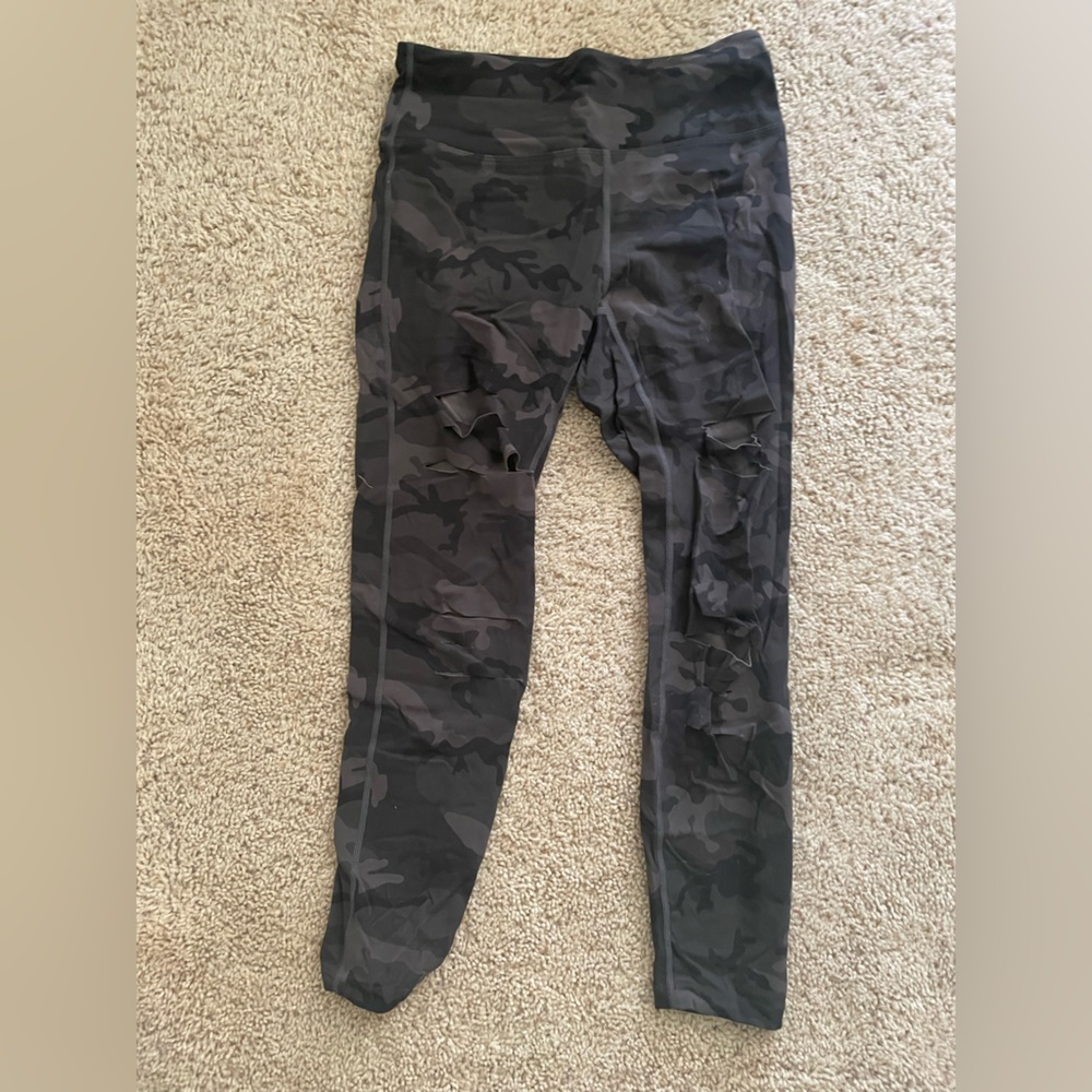 Zyia Active Forest Camo Slashed Luxe Hi-rise Legging Pants 7/8 24”